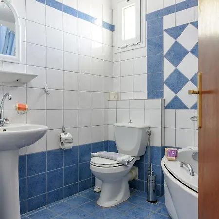 Des Roses Hotel Platanias (Thessaly)