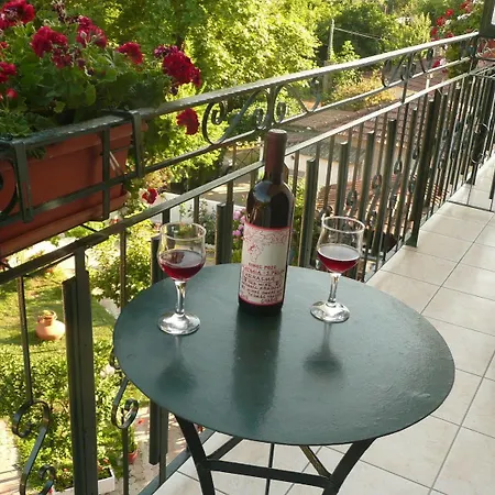 Des Roses Aparthotel Platanias (Thessaly)