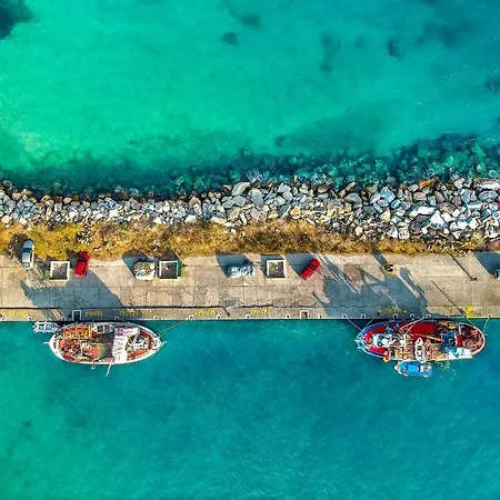 Des Roses Aparthotel