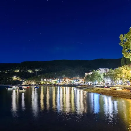 Ξενοδοχείο με διαμερίσματα Des Roses Πλατανιάς