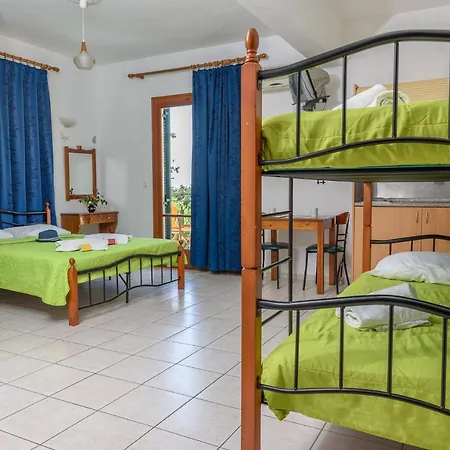 Des Roses Hotel 2* Platanias (Thessaly)