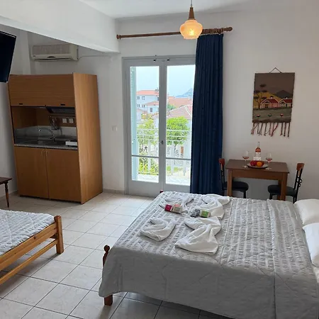 Des Roses Apart-hotel Platanias (Thessaly)