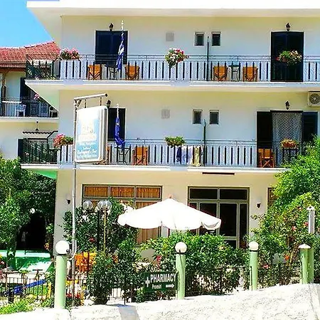 Aparthotel Des Roses Platanias (Thessaly)