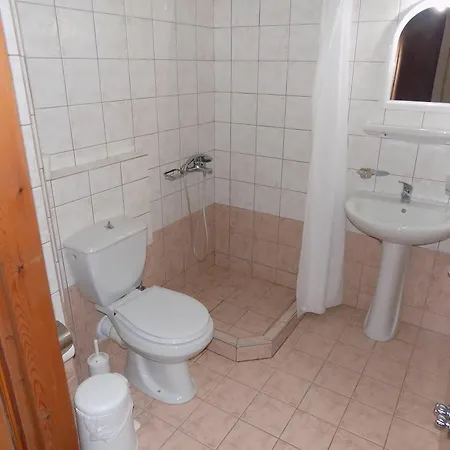 Ξενοδοχείο με διαμερίσματα Des Roses 2*