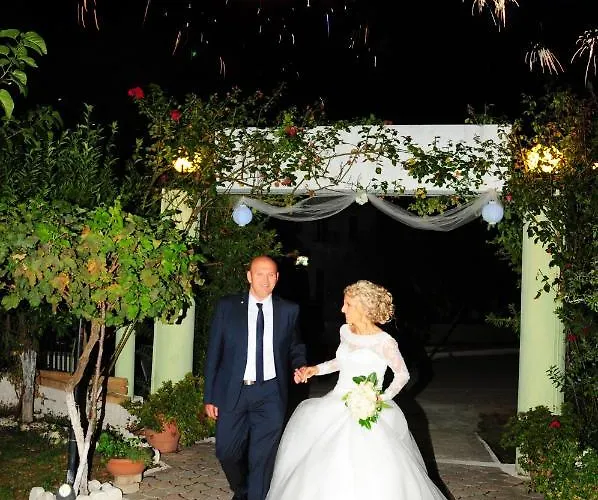 Des Roses Hotel Platanias (Thessaly)